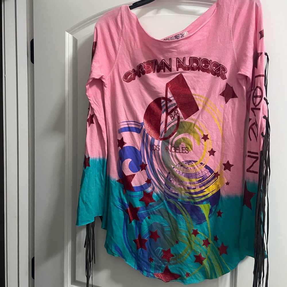 Fancy Graphic Tahirt